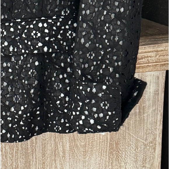 NWT - COLDWATER CREEK NOUVEAU BLACK EYELET JACKET (SIZE 4/6) - Picture 9 of 11